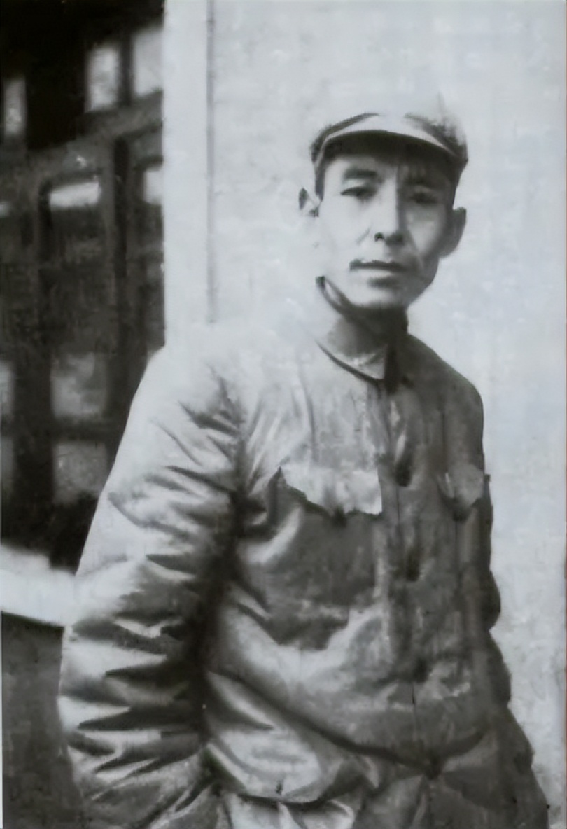 秦天真:新中国首任贵阳市长,1956年被免职,复出后成贵州副省长