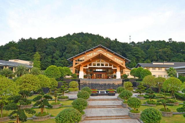 宜春一大型度假村,距市中心仅23公里,人均228元堪比亚龙湾