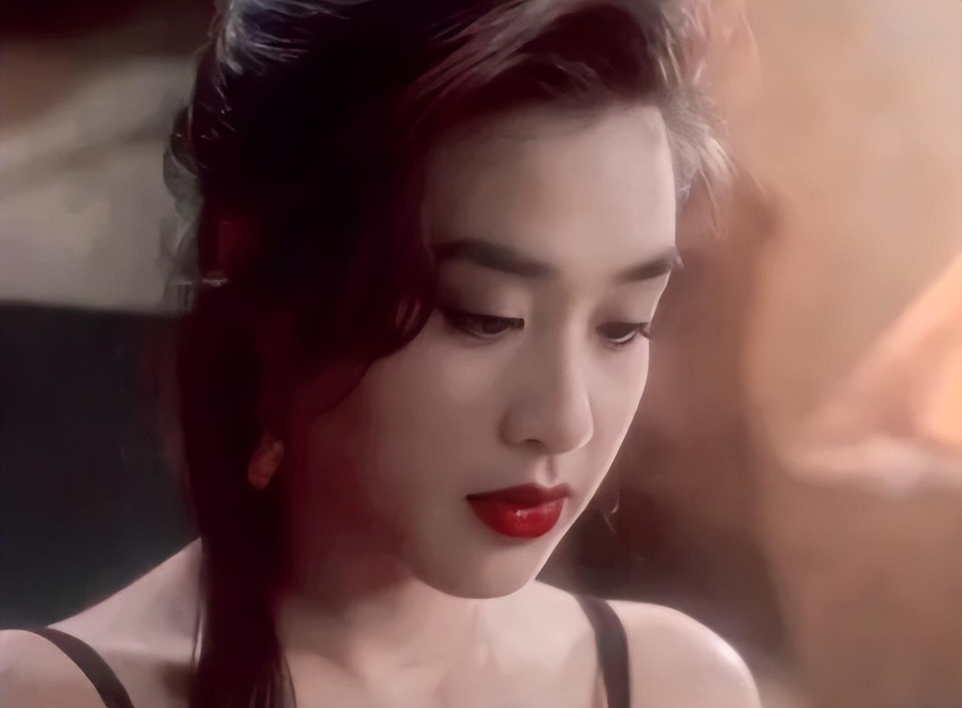 这6位厚唇女星,个个风情万种