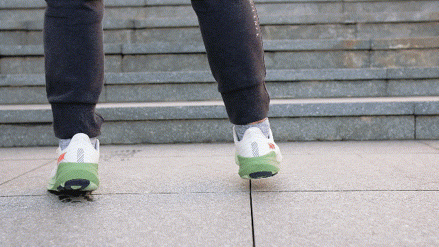 "零落差"家族的叛逆小子:4mm落差altra奥创fwd experience跑鞋