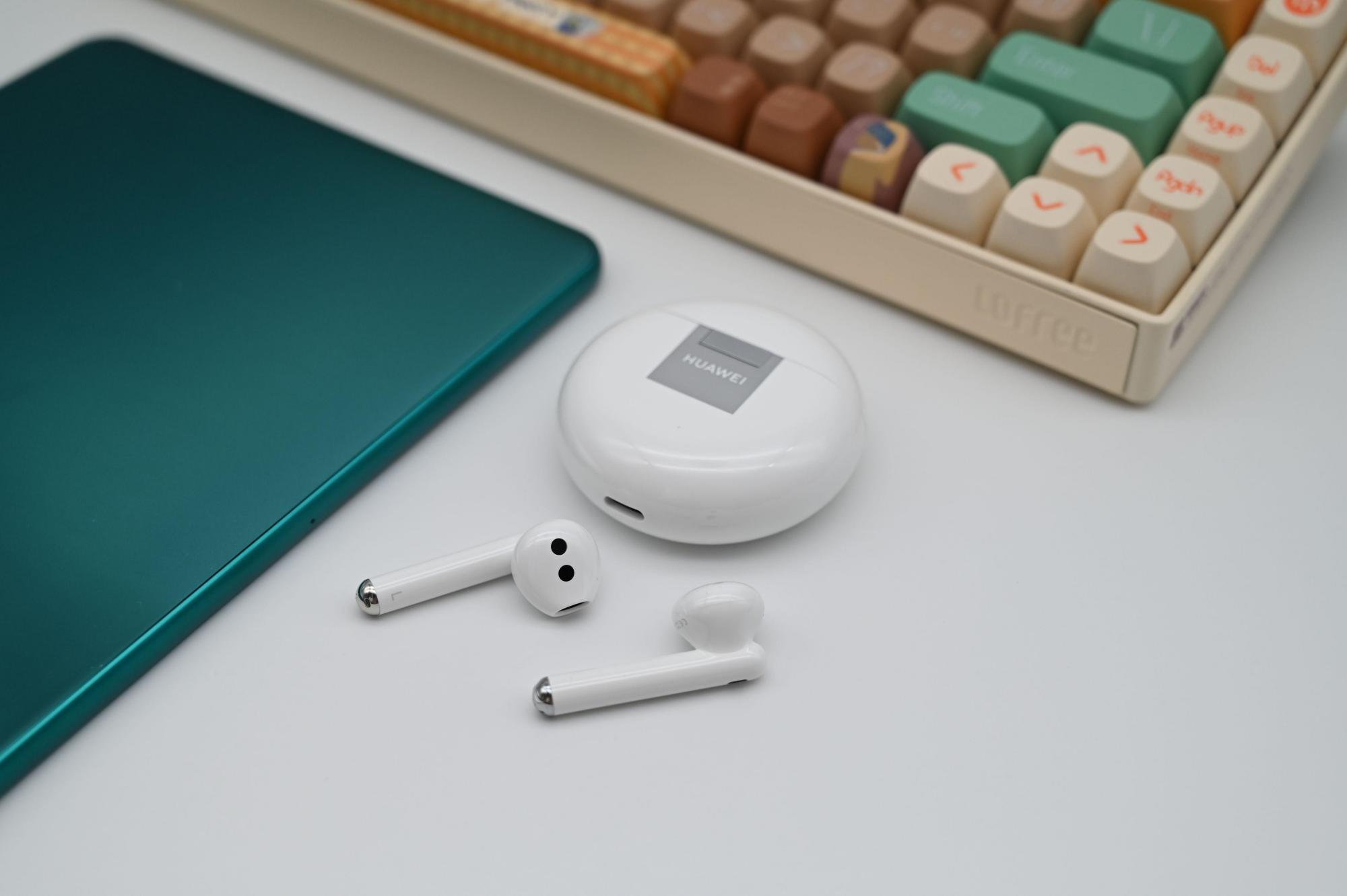 降噪与舒适兼备,绝佳佩戴体验,华为freebuds 4无线耳机深度评测