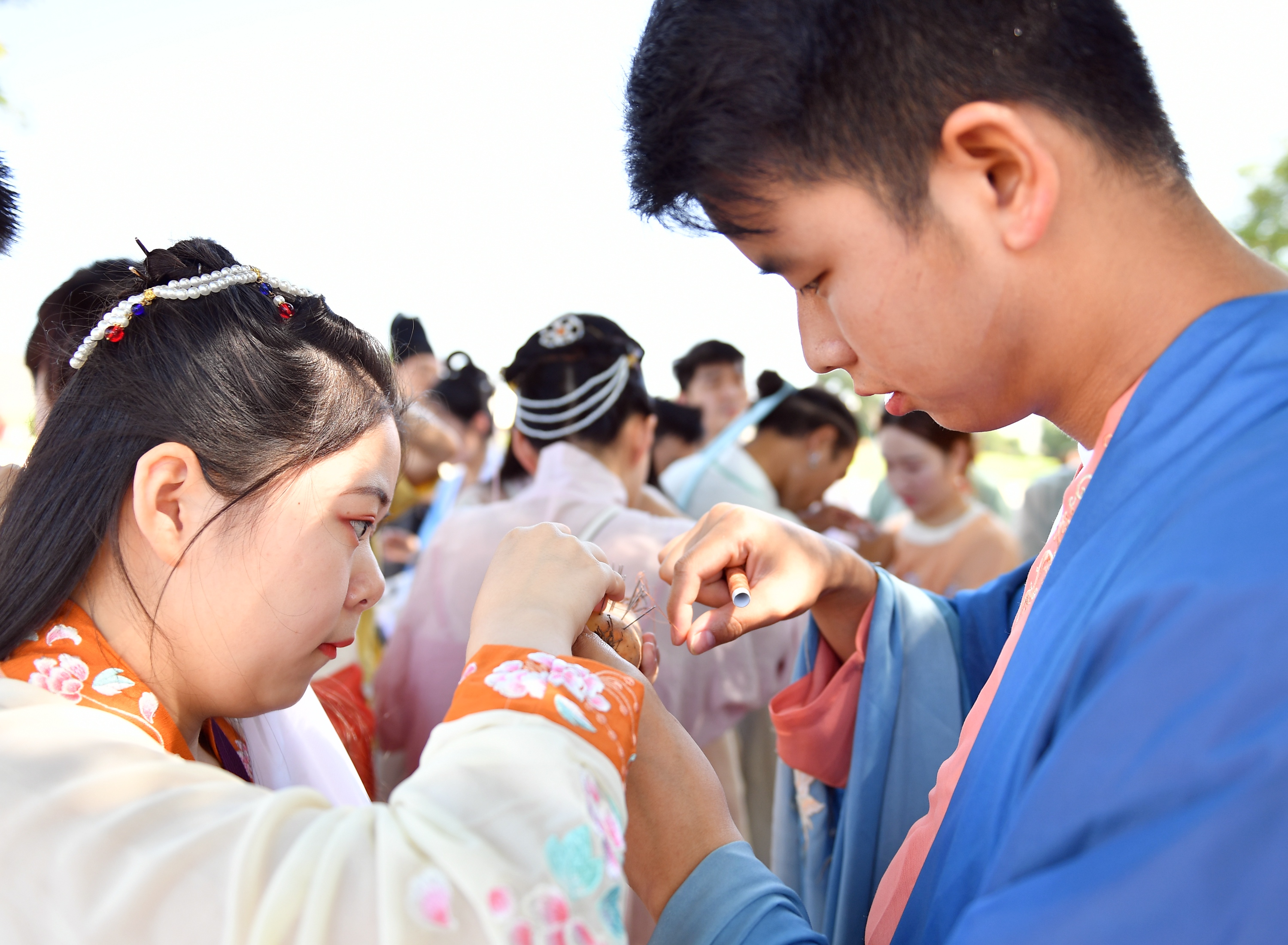 展示传统文化 共度七夕佳节(1)