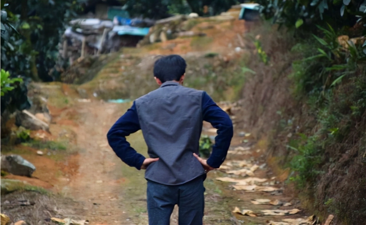 《一句顶一万句》原著 吴香香最可怕的地方:我利用你 还要甩了你