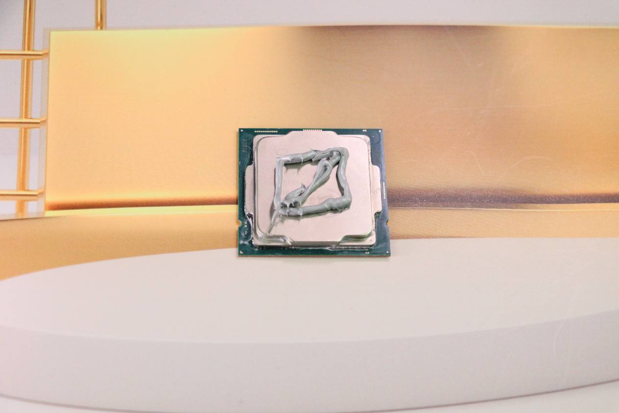 散热器的加强助手-九州风神ex750硅脂,2021第一份快乐