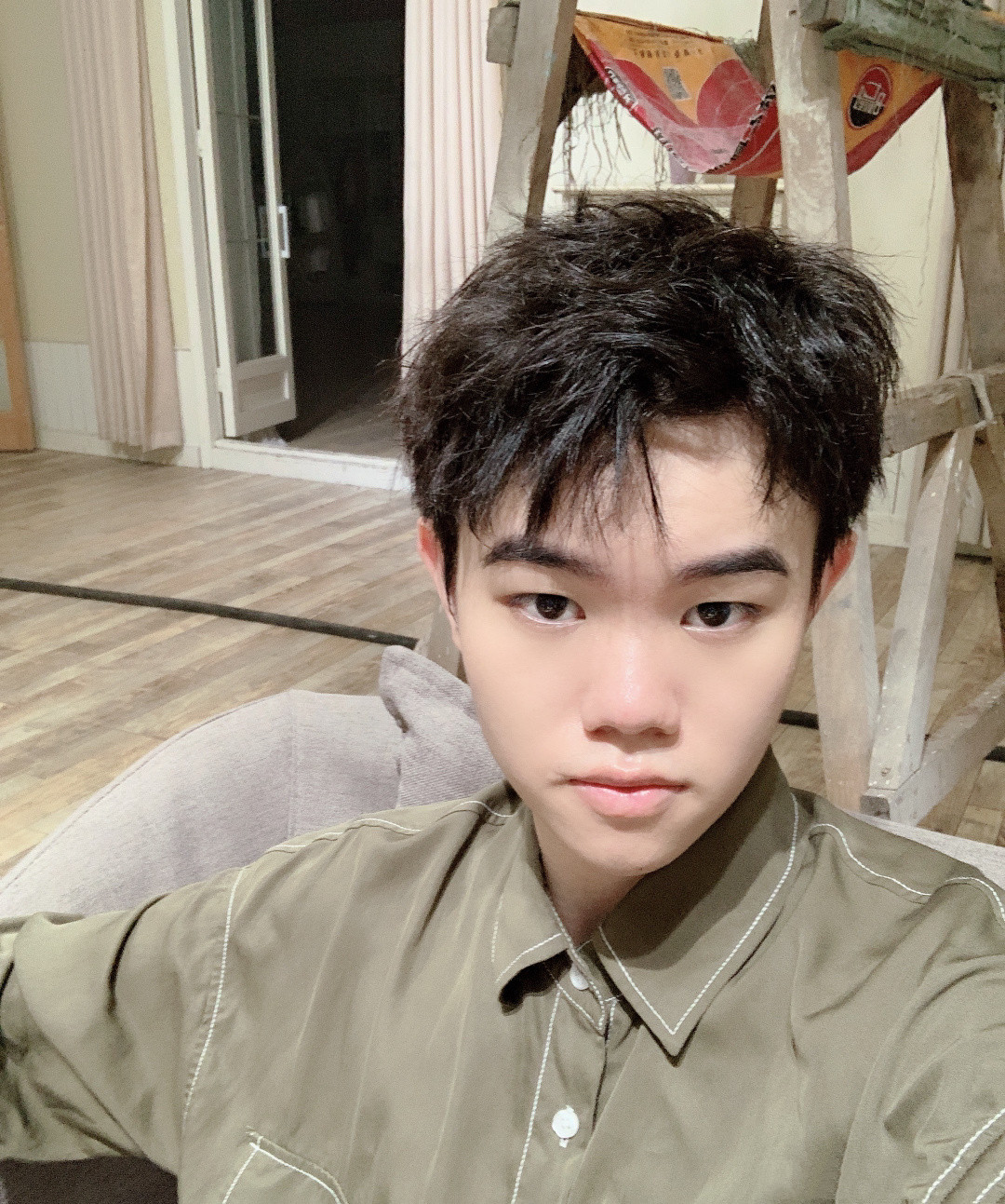 ag超玩会久诚爱思出来道歉了玩家一波兵线引发的悲剧