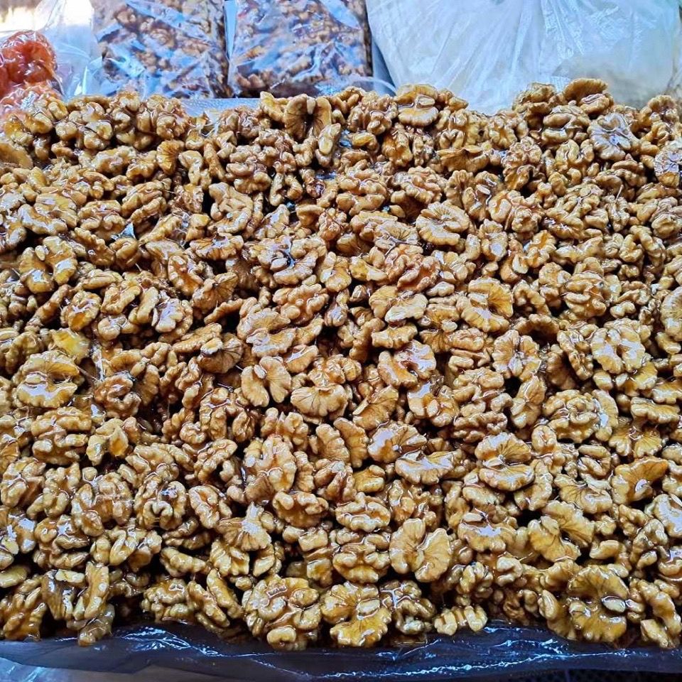 凌源,这座风景秀丽的小城,不仅有着美丽的自然风光,更以其丰富的美食