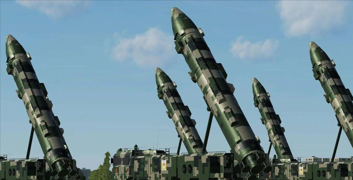 回顾中国火箭军战力有多猛美国上将评价拥有世界最为先进技术