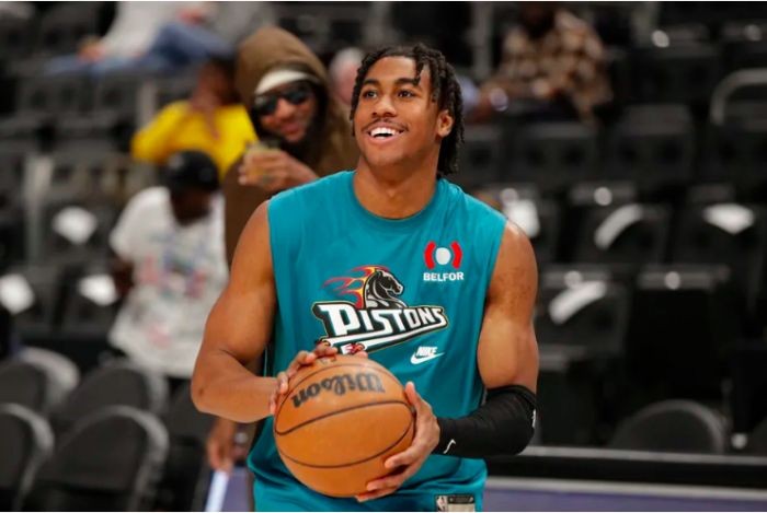 失之东隅,收之桑榆?杰登·艾维已成有力持球者!