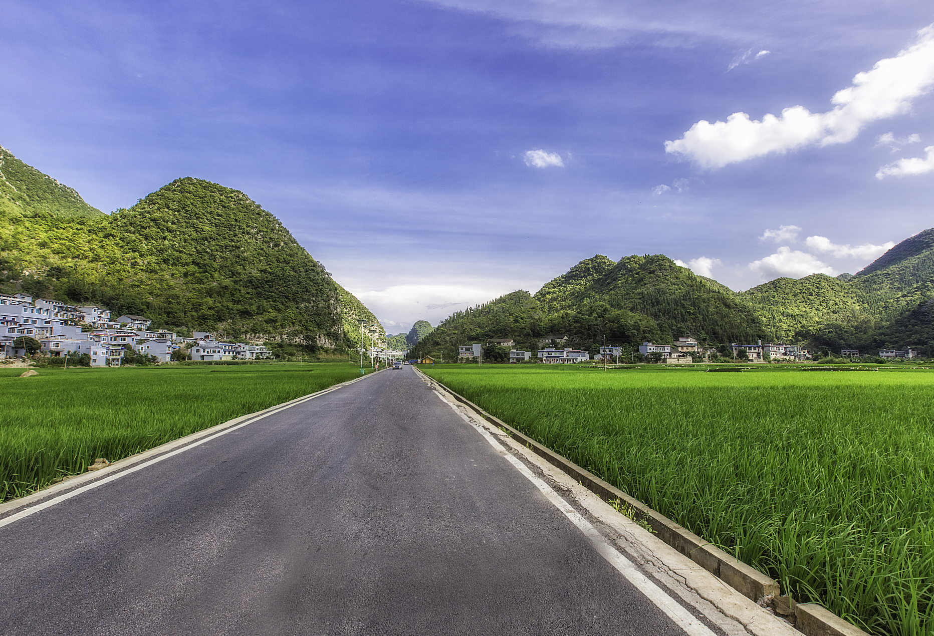 农村泥巴路改造还未完成,又来了新的村村通?为何如此频繁?