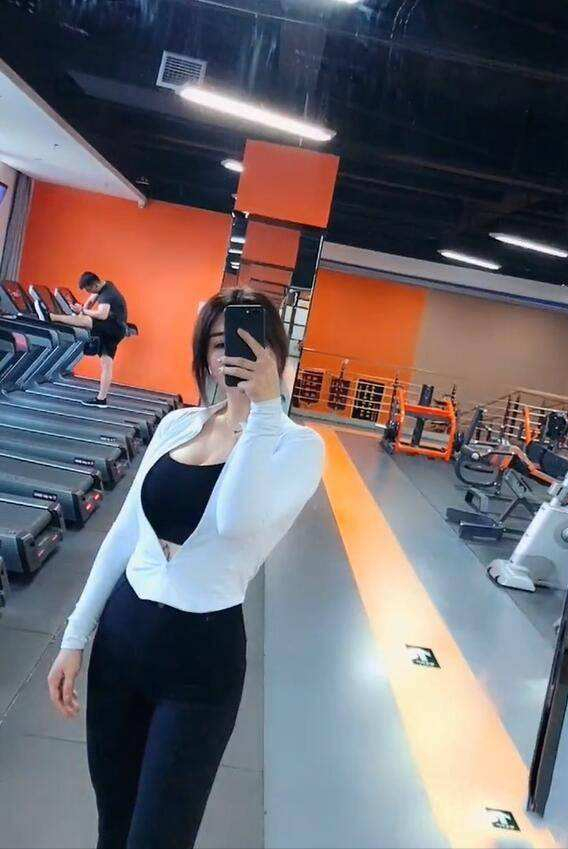 女子健身房请私教健身,健身中突然死亡,家属要求赔偿28万元