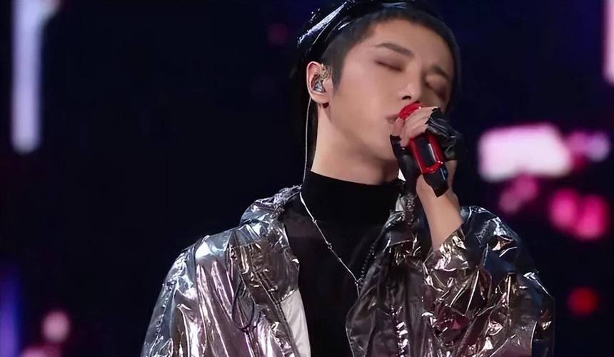 从"火星弟弟"到"全网群嘲"?华晨宇一步错步步错