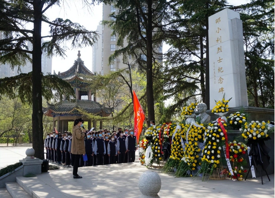 咸阳革命烈士陵园图片