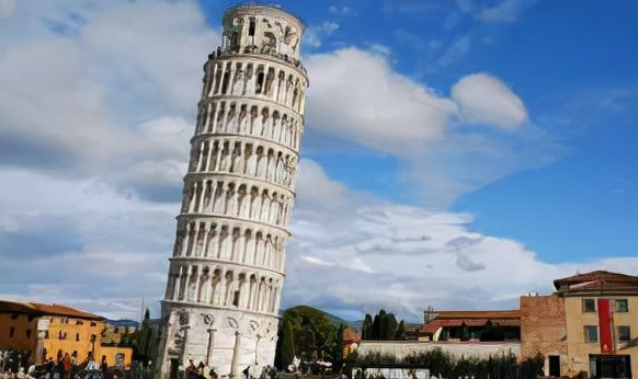 倾斜的)塔时,你确实需要格外小心,因为它们以一种较低的建筑物不会