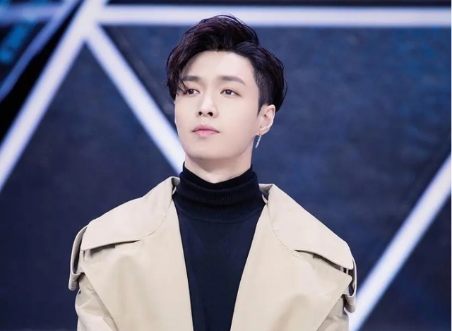 娱记曝当红流量明星喜欢睡粉,老师都不放过,蔡徐坤王嘉尔躺枪