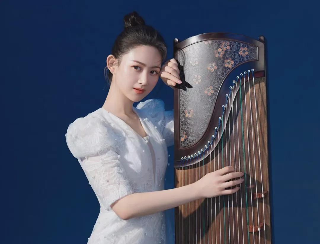 7月27日|乐海徜徉指尖流水—岑佳蔚古筝独奏音乐会全国巡演杭州站