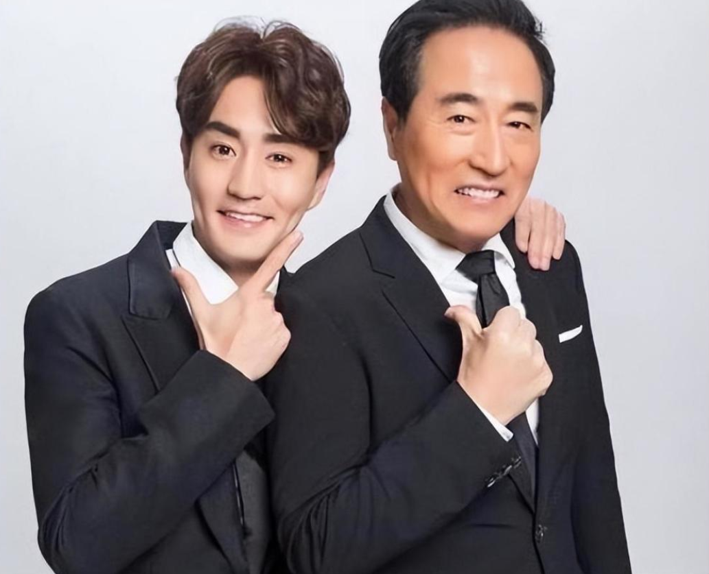 回顾36岁杨玏从童星到演技派演员成父亲骄傲如今事业爱情双丰收