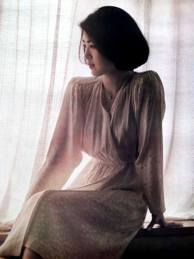 为啥内地女星土气不及港台女星美?来看看丛珊就知道原因了