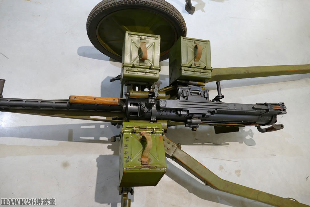 细看:苏联pkp反坦克机枪 经典小口径火炮设计 充满古典枪械风范