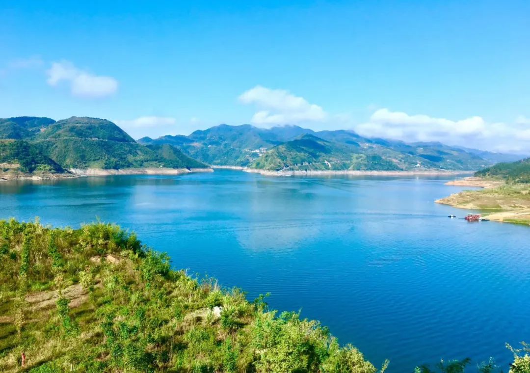 问道显圣殿,度假圣水湖,带你领略上庸风光!