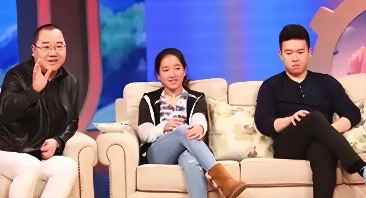 英达:与宋丹丹8年婚姻有缘无分,三婚娶编剧梁欢,结婚25年零绯闻