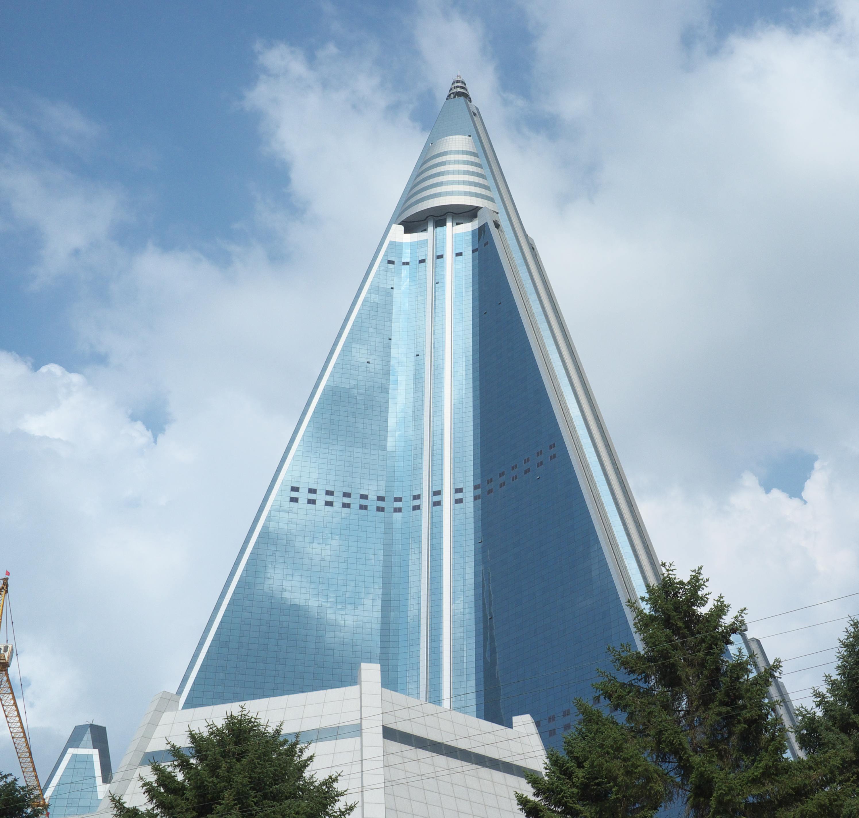 世界上最著名的"烂尾楼"——平壤柳京大厦