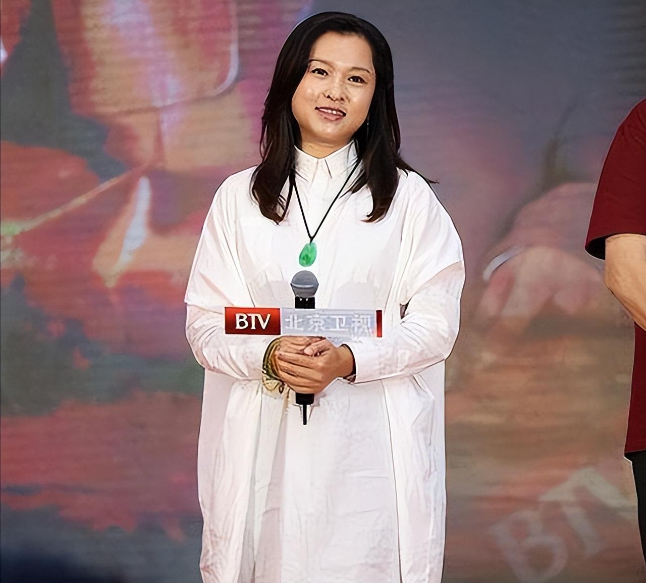 演员魏小军:40岁走红,45岁"消失",如今新身份露面惊艳众人