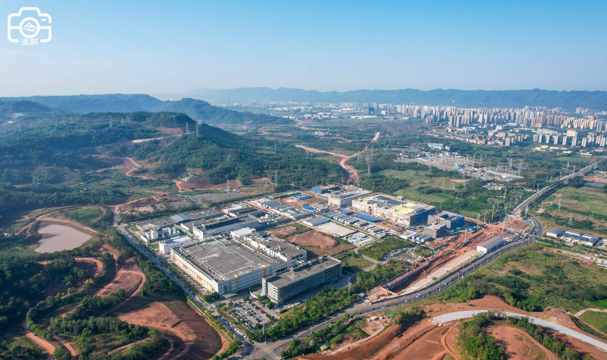 航拍重慶科學公園,山頂竟然有一個天池,建成後比中央公園還美