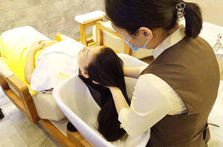 国颐堂养发馆,为啥成为很多创业者的首选?这是财富密码吧