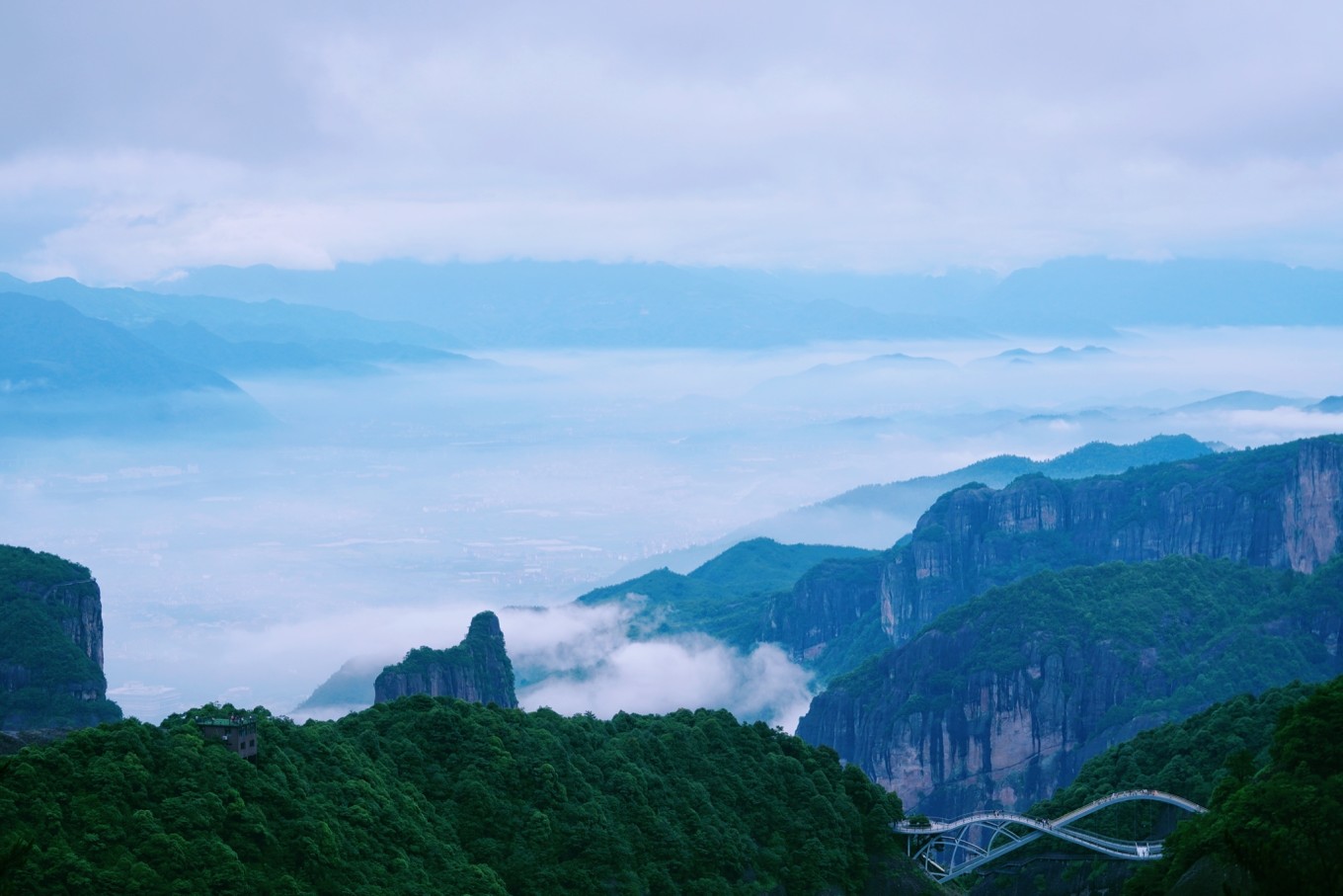 浙江台州避暑胜地:诗意神仙居,幽谷永安溪漂流,仙山碧溪景若画