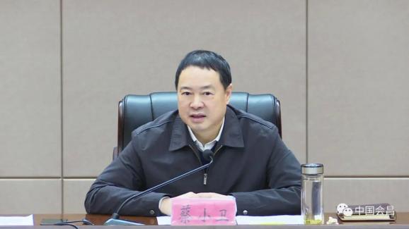 开课了!蔡小卫为全县政法干警上专题党课