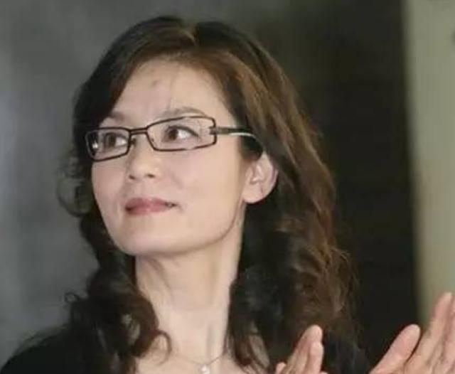 米家山的现任老婆图片