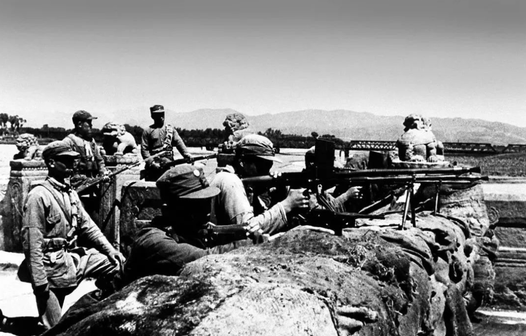 战略主动却战术被动的淞沪战役,一场突击战看德械师的表现