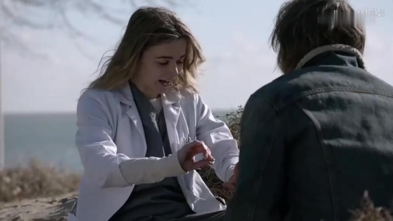 「Shameless 无耻之徒」第五季Frank念念不忘的女医生比安卡,影视,爱情片,好看视频