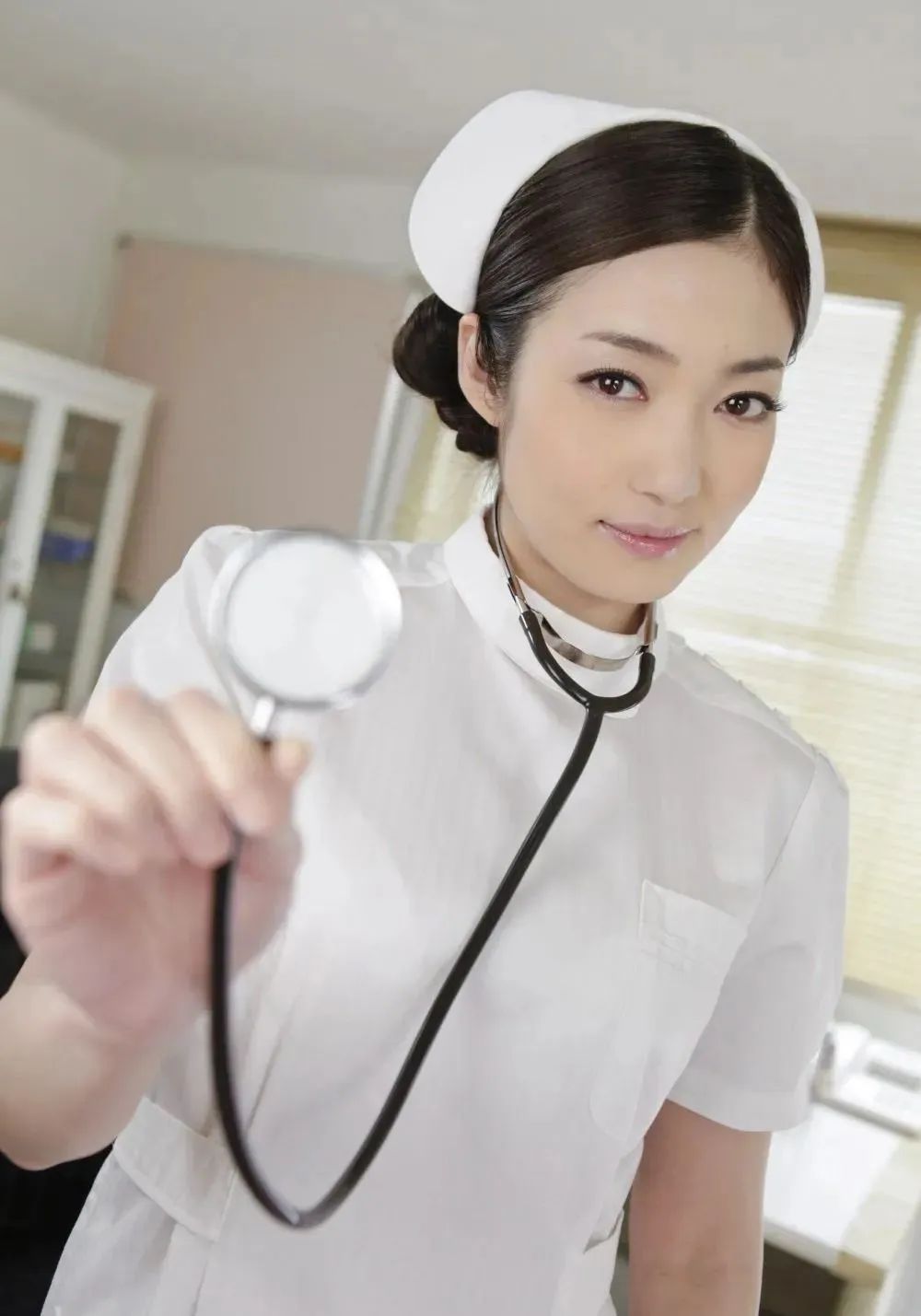 出道前写真dvd销量超十万张的女演员—江波亮