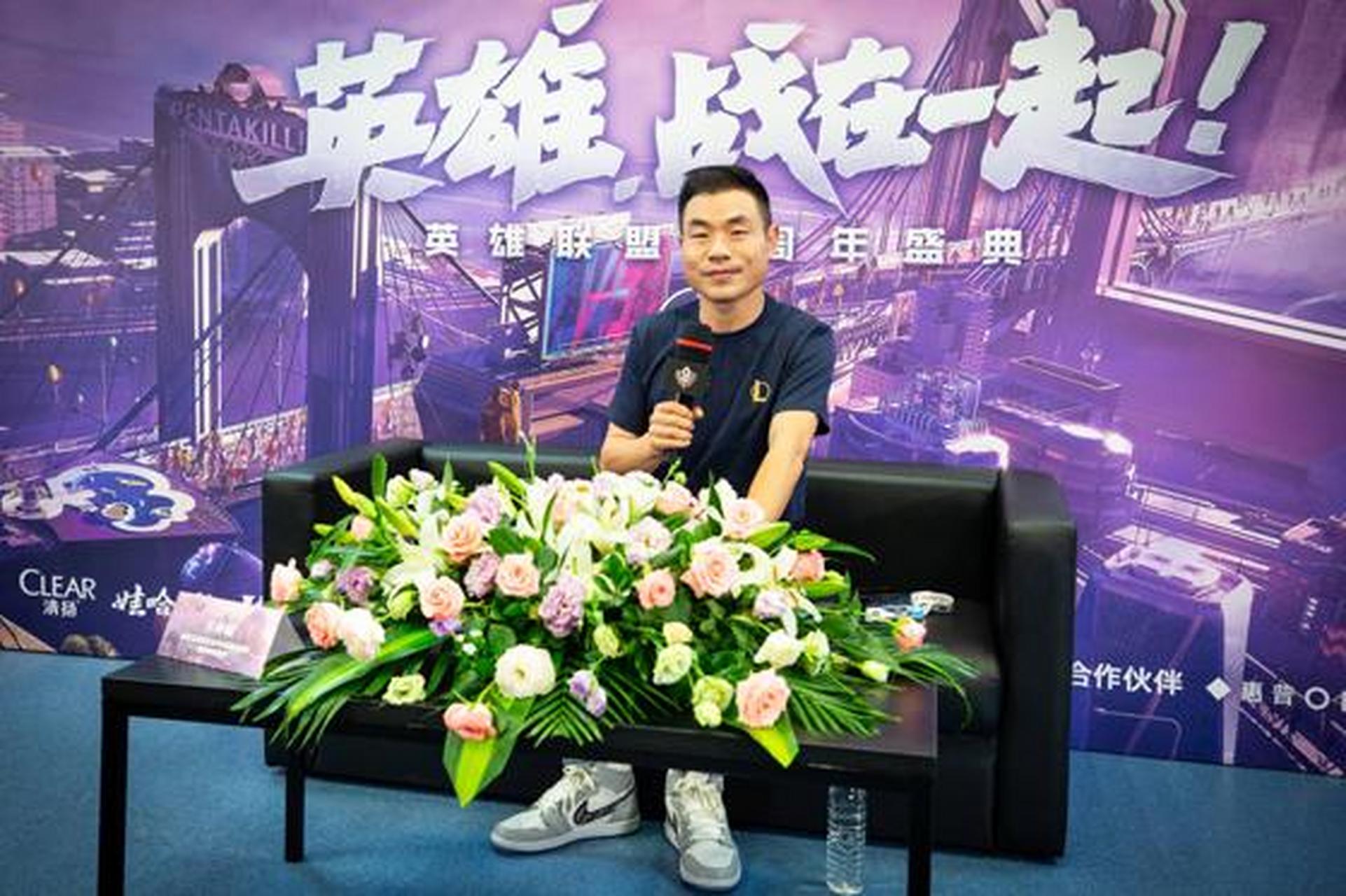 腾竞朱峥嵘采访:虚拟偶像是英雄联盟ip创新内容的一个重要部分