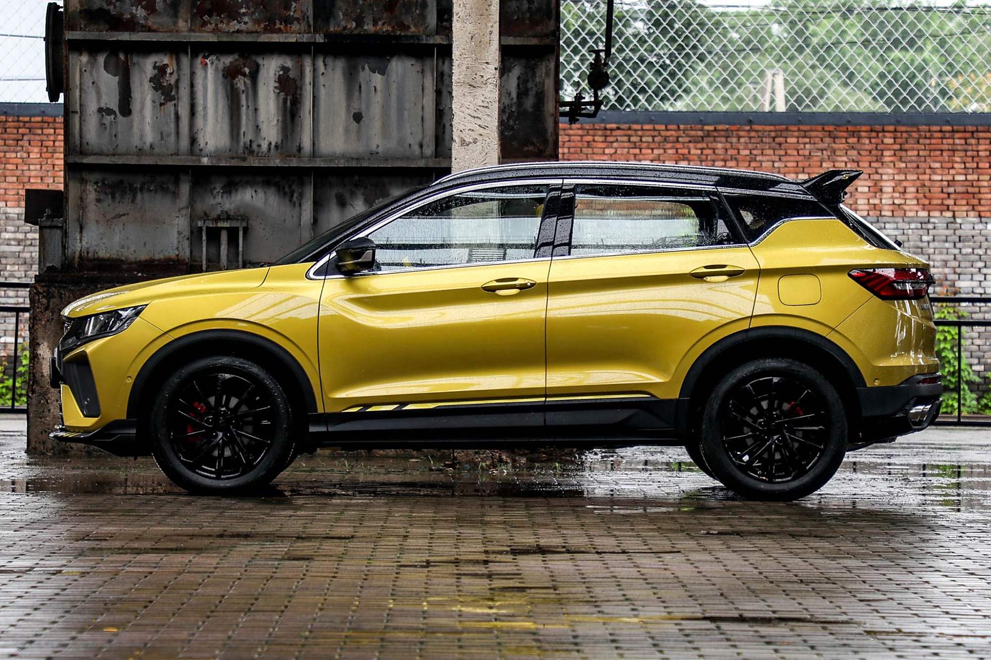 缤越:小型suv,指导价11.98万元,造型性能范足