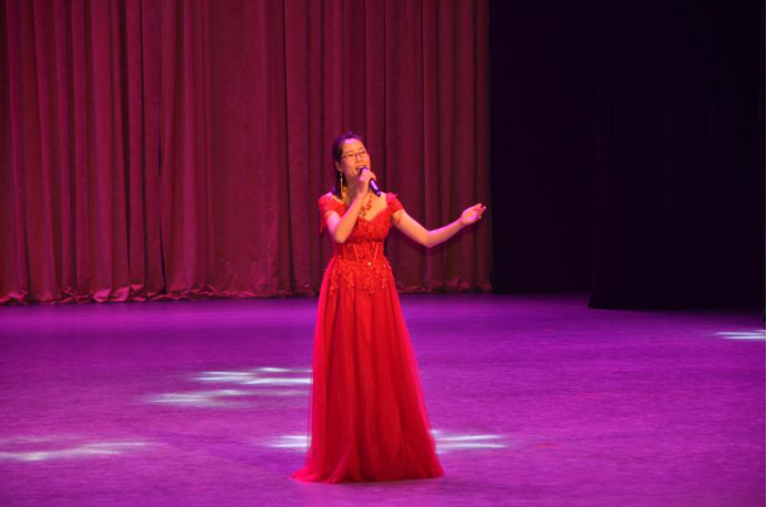 凤城四中:第十一届体艺节开幕式暨师生文艺演出大会