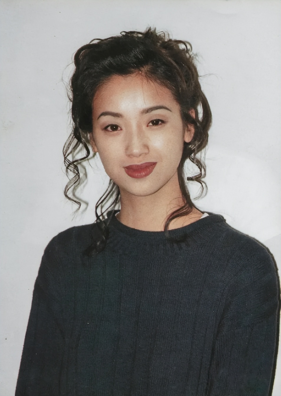 "最丑小龙女"吴倩莲?你所不知道的清冷人生,隐退半生依旧清醒