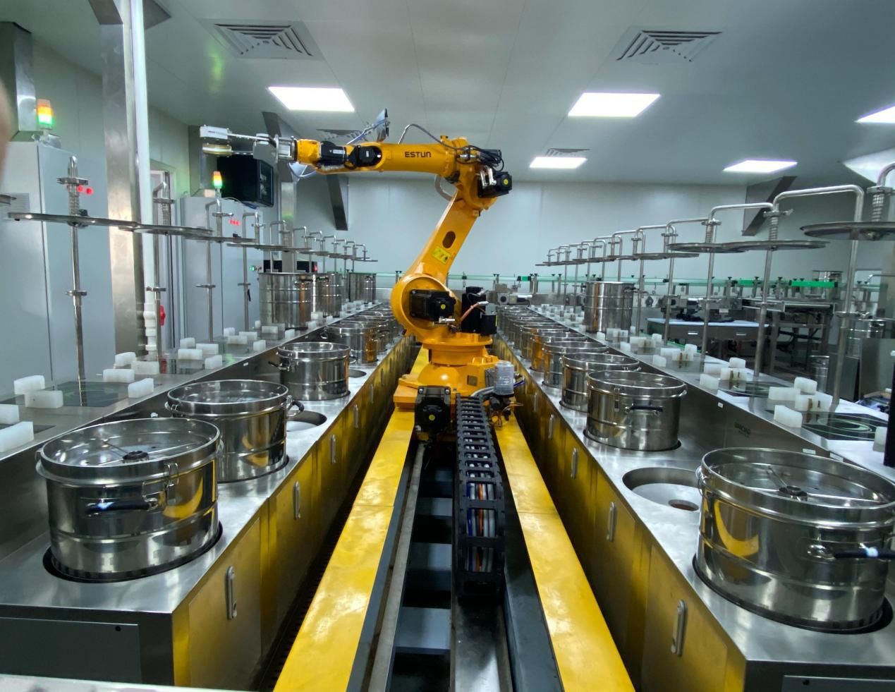 践行"互联网 中药服务"理念,华润煎配中心打造智能代煎新模式