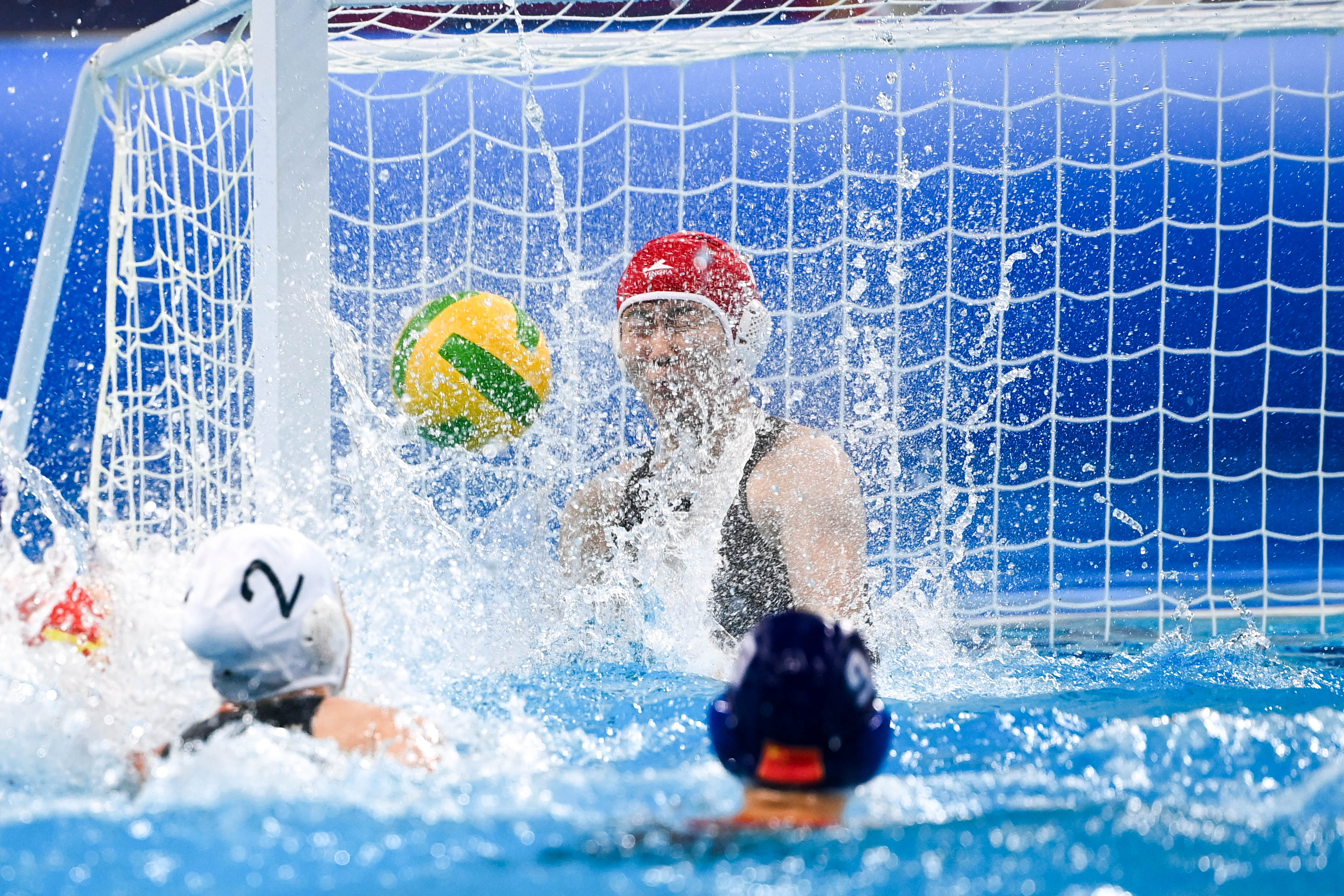 水球——女子决赛:联合队夺冠