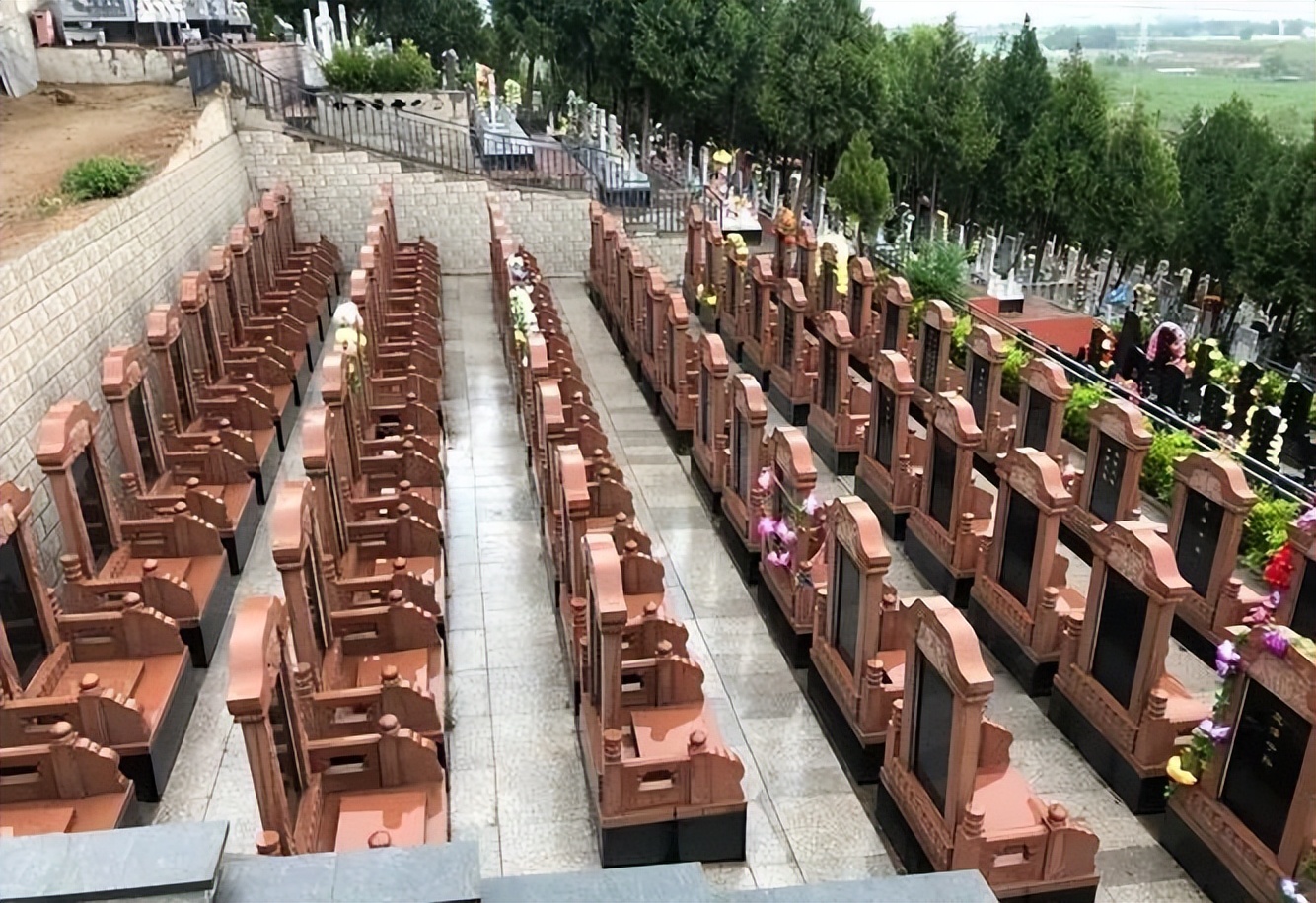 北京九里山公墓二区价格介绍!