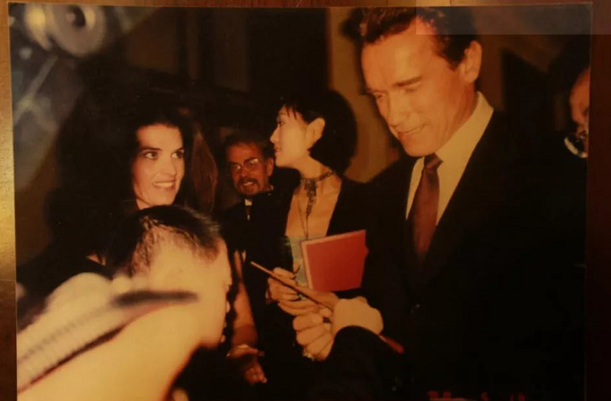 "天才指挥"舟舟:父母生妹妹为他养老送终,他却活出另一种可能