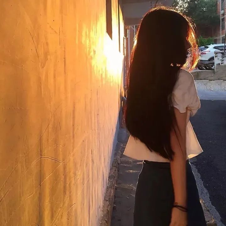 女生头像 不露脸的背影头像