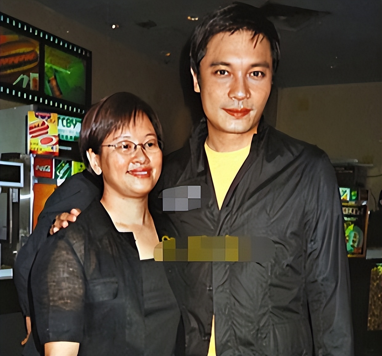 14年前罗嘉良抛弃相爱28年的方敏仪,投入苏岩怀抱,如今他幸福吗