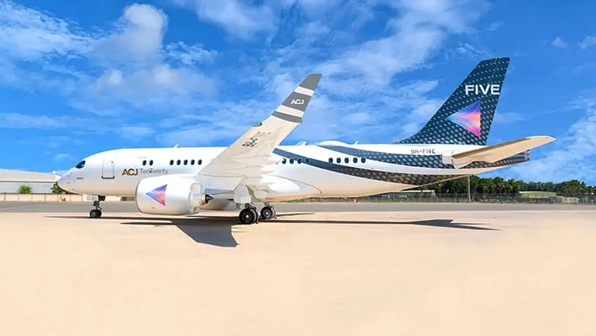 全球首架a220公务机投入使用