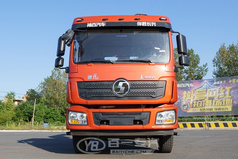 陕汽德龙l3000单桥8吨随车吊 潍柴动力配置高