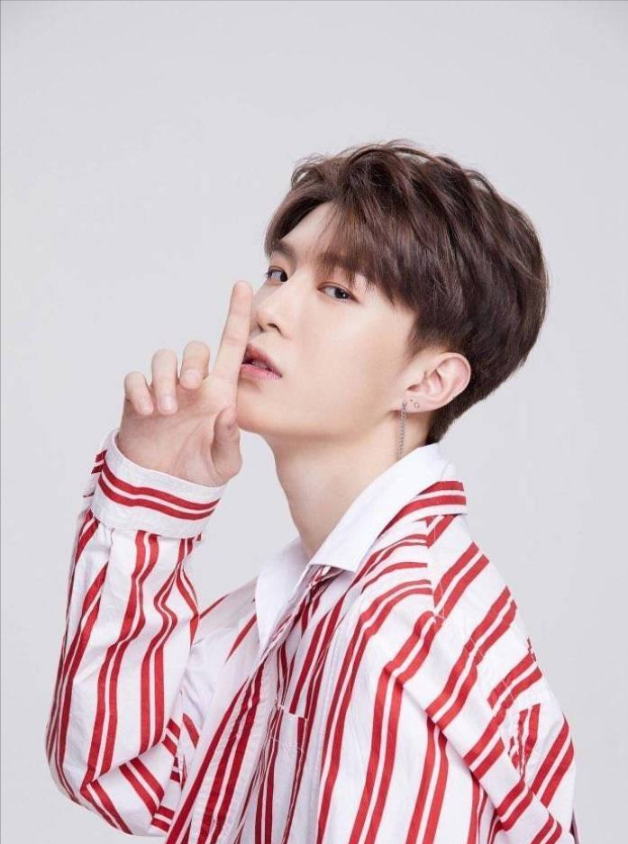 吴亦凡案牵扯出2位乐华艺人?受害女生发文讨公道,王一博躺枪