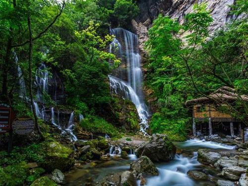 40度的天气怎么能不选择一处风景胜地去避暑呢?