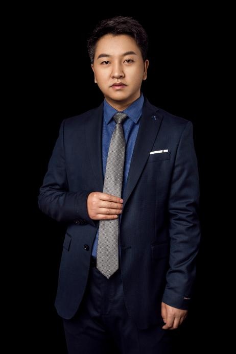 鼻整形实力派河整胡志成:步履不停