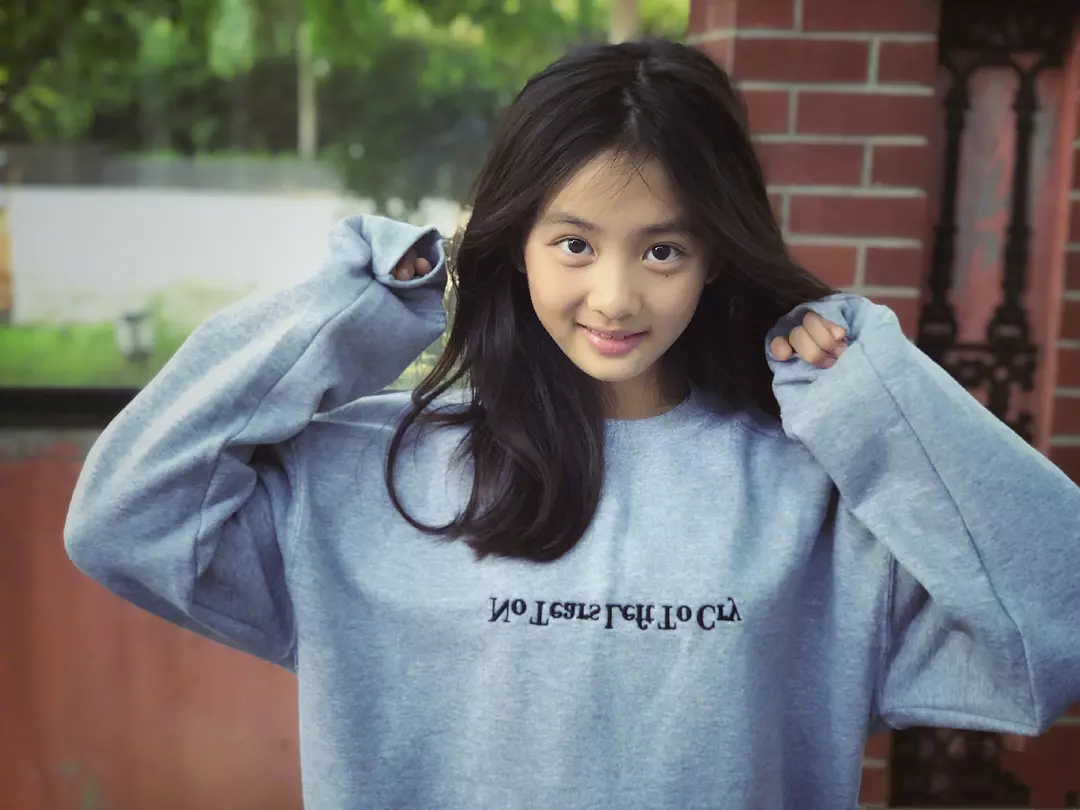 星二代频频上热搜,背后高强度的"优秀教育",让人难以理解